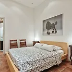 Moleloca - La casa del Toro